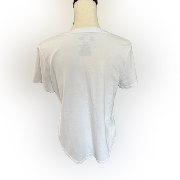 Xersion - Quick - Dri V Neck Short Sleeve Graphic T-Shirt - Picture 3 of 5
